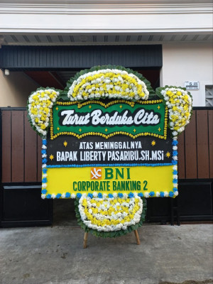 Papan Bunga Duka di Juai