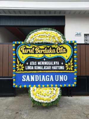 Papan Bunga Duka di Juai